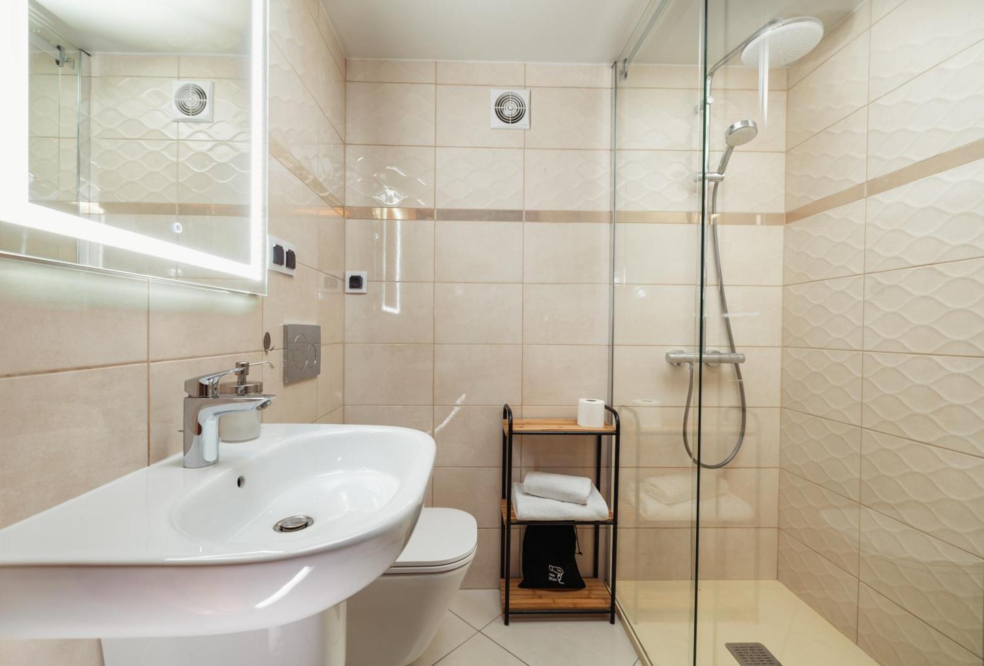 Villa Toscania-Check In 24H, Poznan